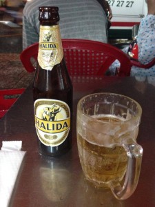 HALIDAビール（ONG TIEN）