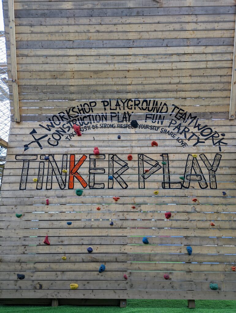 Tinker Play2
