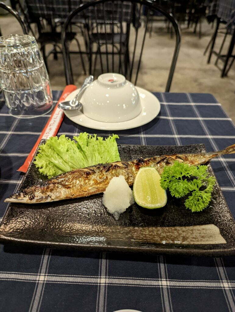 秋刀魚の塩焼き